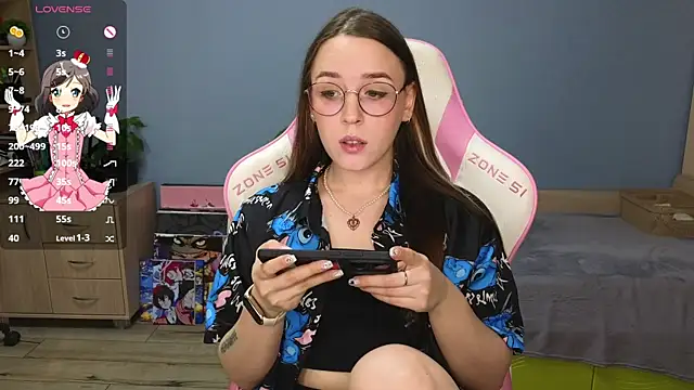 Snapshot of Sweet_frosti chatting on 19, 12, 2024 Sweet frosti online show from 19, 12, 2024