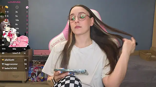 Snapshot of Sweet_frosti chatting on 9, 1, 2025 Sweet frosti online show from 9, 1, 2025