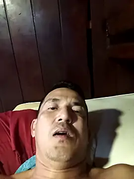 Snapshot of Jhon22z chatting on 21, 12, 2025 Jhon22z online show from 21, 12, 2025