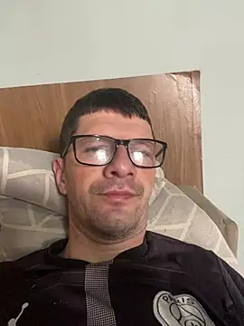 Juliano2289 online show from 23, 4, 2026