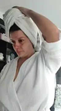 Snapshot of CurvySara1 chatting on 11, 7, 2026 CurvySara1 online show from 11, 7, 2026