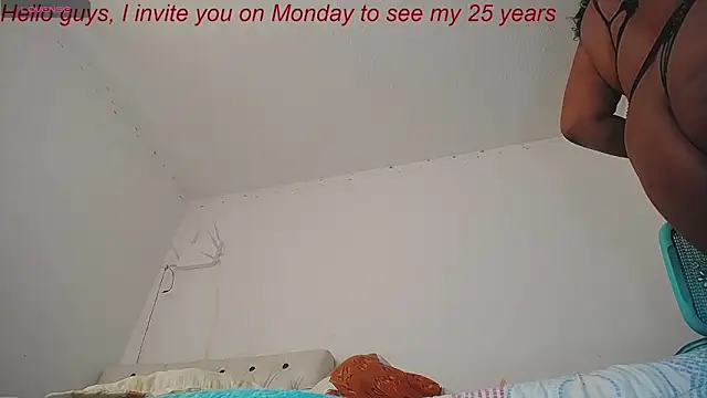 xairaruiz  online show from 8, 3, 2025