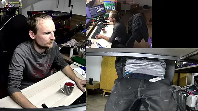 Snapshot of Happy_Michal chatting on 13, 10, 2025 Happy Michal online show from 13, 10, 2025