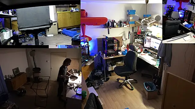 Snapshot of Happy_Michal chatting on 21, 11, 2025 Happy Michal online show from 21, 11, 2025