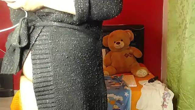 karolhot916 online show from 19, 12, 2025