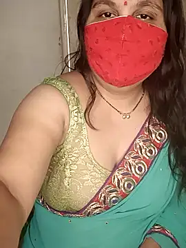 Snapshot of Love-priya chatting on 1, 1, 2025 Love-priya online show from 1, 1, 2025