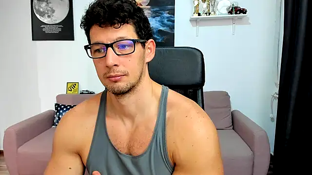 Snapshot of BrutusK08 chatting on 5, 12, 2025 BrutusK08 online show from 5, 12, 2025