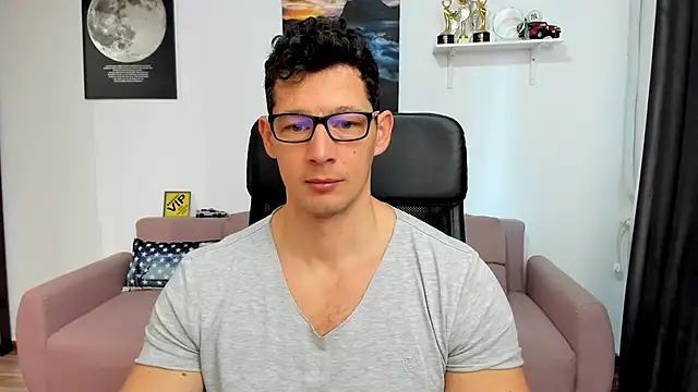 Snapshot of BrutusK08 chatting on 13, 1, 2026 BrutusK08 online show from 13, 1, 2026