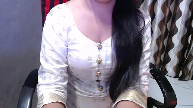 Snapshot of Kaur_Jannat chatting on 29, 1, 2025 Kaur Jannat online show from 29, 1, 2025