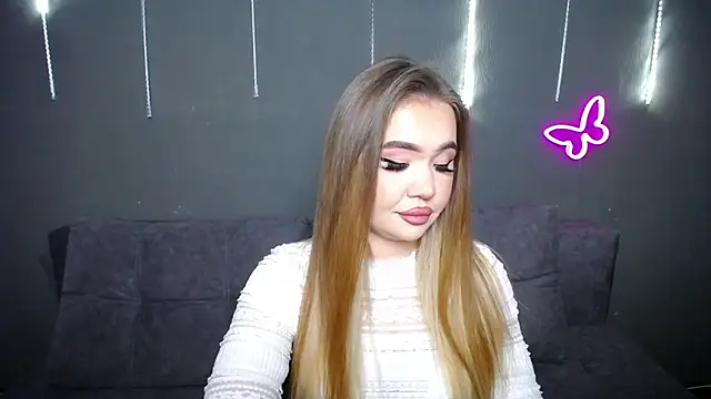 StacyYellig online show from 18, 4, 2026