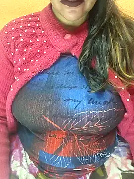 CUTE SOPHIA- online show from 25, 12, 2024