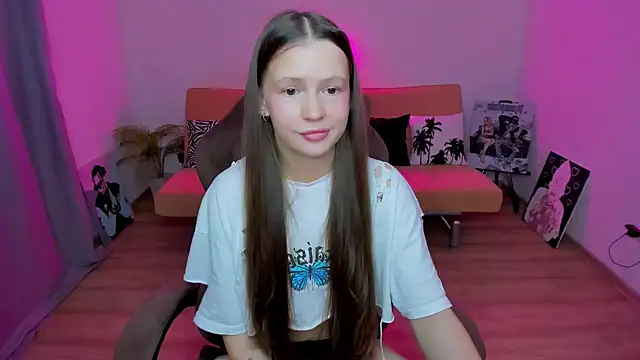 HelloRoxy online show from 5, 10, 2025