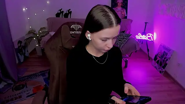 HelloRoxy online show from 16, 3, 2026