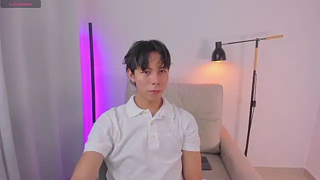 kim lian21 online show from 11, 3, 2026