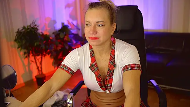 Violet Adler online show from 26, 2, 2025