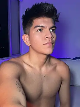 santiago 01 online show from 10, 12, 2024