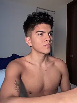 santiago 01 online show from 25, 1, 2025