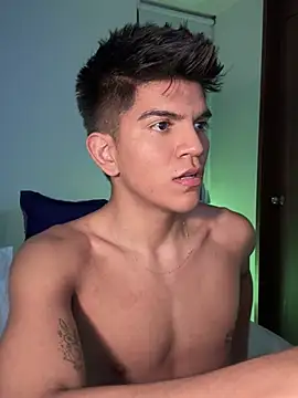 santiago 01 online show from 30, 1, 2025