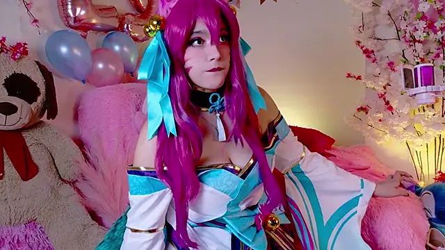 NaomiShimizu online show from 5, 11, 2025