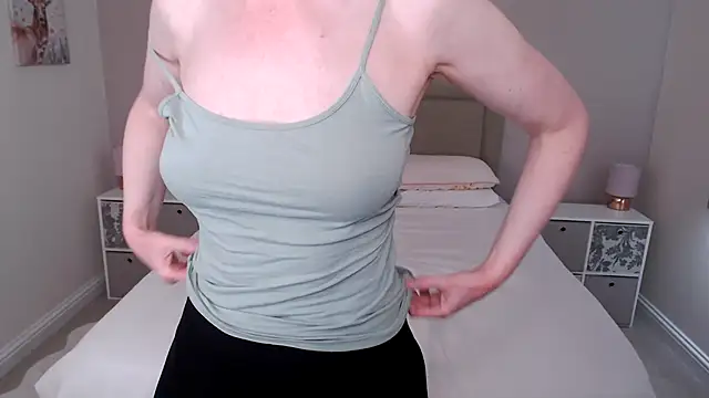 Snapshot of British_Goddess_Anna chatting on 28, 1, 2025 British Goddess Anna online show from 28, 1, 2025
