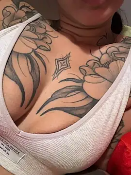 Snapshot of Nadiasexy chatting on 11, 4, 2026 Nadiasexy online show from 11, 4, 2026