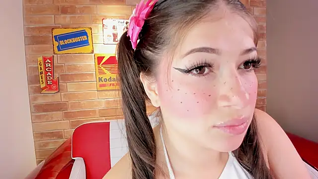 miss  pamela online show from 17, 9, 2025