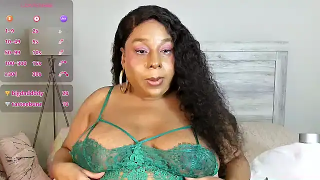 Snapshot of Carmen_Cream chatting on 14, 6, 2026 Carmen Cream online show from 14, 6, 2026