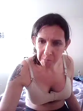 Snapshot of Cameron_puppy chatting on 19, 10, 2025 Cameron puppy online show from 19, 10, 2025