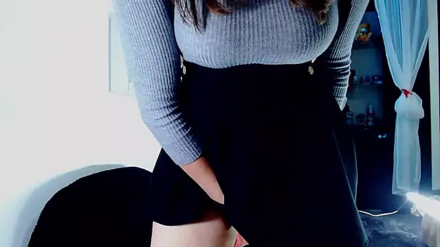 Snapshot of JadeHiilton chatting on 19, 2, 2025 JadeHiilton online show from 19, 2, 2025