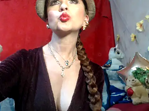 hottieperla online show from 1, 12, 2024