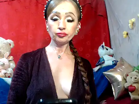 hottieperla online show from 8, 1, 2025