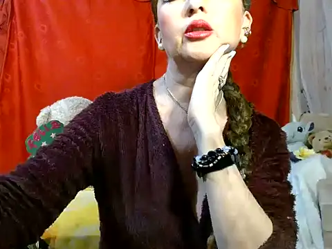 hottieperla online show from 26, 6, 2026