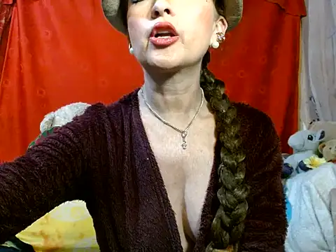hottieperla online show from 27, 6, 2026