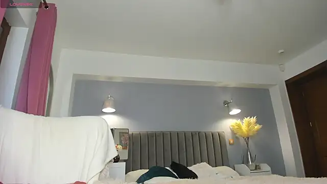 Snapshot of Awesome_Jolie chatting on 6, 1, 2026 Awesome Jolie online show from 6, 1, 2026