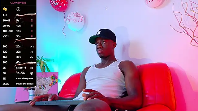 Snapshot of mike_wallace chatting on 25, 2, 2025 mike wallace online show from 25, 2, 2025