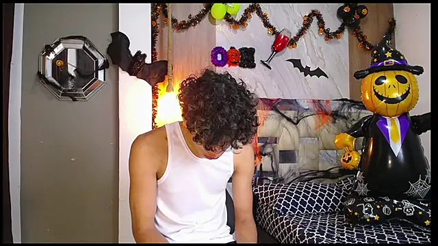 Snapshot of Harry_jhonsson chatting on 21, 10, 2025 Harry jhonsson online show from 21, 10, 2025