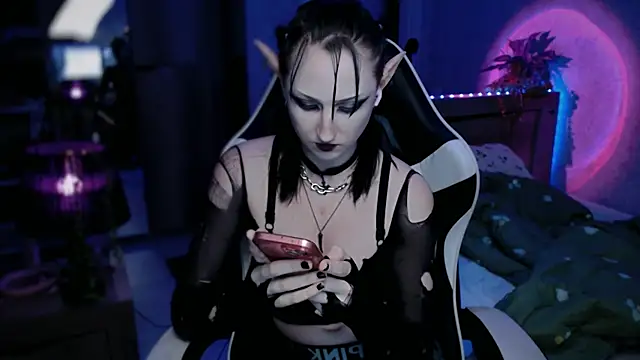 Snapshot of Rory_Pink chatting on 1, 7, 2026 Rory Pink online show from 1, 7, 2026