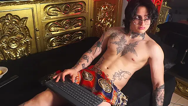 Snapshot of dantecoppolaa_ chatting on 19, 12, 2024 dantecoppolaa  online show from 19, 12, 2024