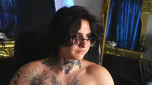 Snapshot of dantecoppolaa_ chatting on 12, 1, 2025 dantecoppolaa  online show from 12, 1, 2025