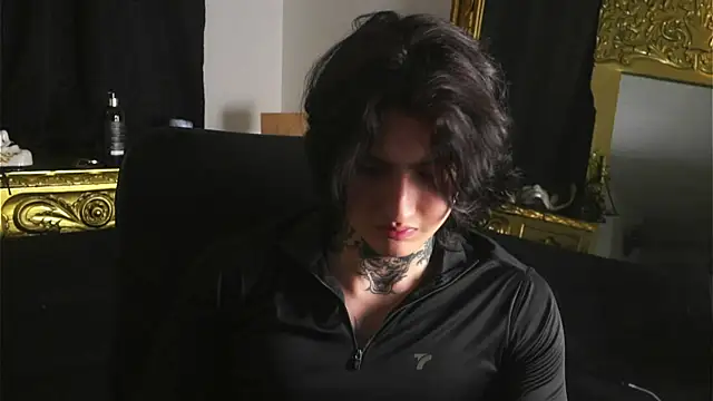 Snapshot of dantecoppolaa_ chatting on 18, 1, 2025 dantecoppolaa  online show from 18, 1, 2025