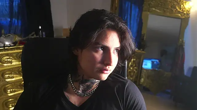 Snapshot of dantecoppolaa_ chatting on 23, 1, 2025 dantecoppolaa  online show from 23, 1, 2025