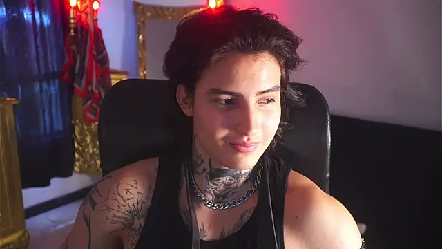 Snapshot of dantecoppolaa_ chatting on 2, 3, 2025 dantecoppolaa  online show from 2, 3, 2025