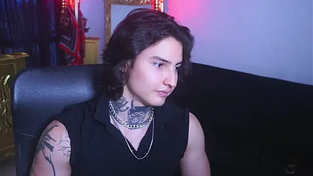 Snapshot of dantecoppolaa_ chatting on 4, 3, 2025 dantecoppolaa  online show from 4, 3, 2025