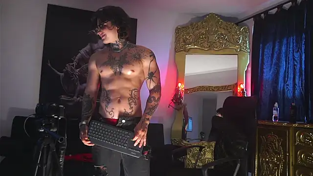 Snapshot of dantecoppolaa_ chatting on 22, 3, 2025 dantecoppolaa  online show from 22, 3, 2025