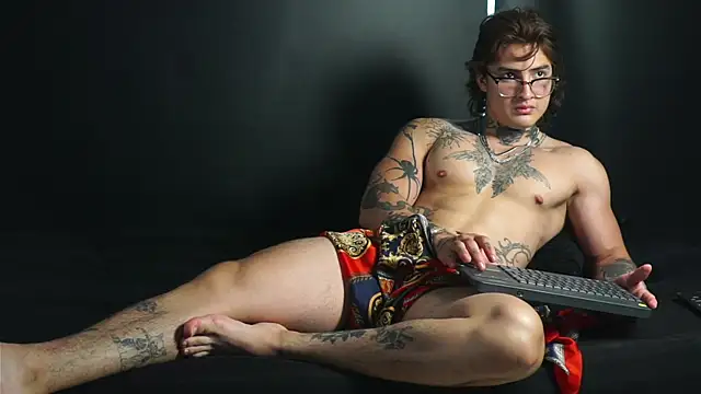 Snapshot of dantecoppolaa_ chatting on 23, 9, 2025 dantecoppolaa  online show from 23, 9, 2025