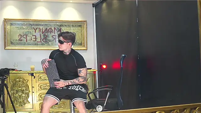 dantecoppolaa  online show from 30, 7, 2026