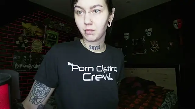 MoorderxDoll online show from 17, 4, 2026