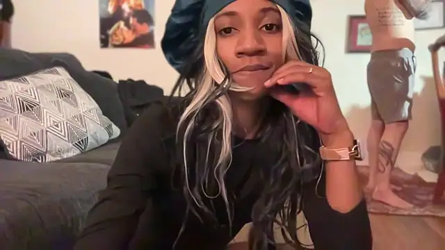 cutiesigh online show from 8, 10, 2025