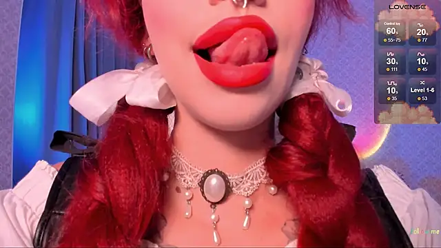 LeylaNoiry online show from 2, 10, 2025