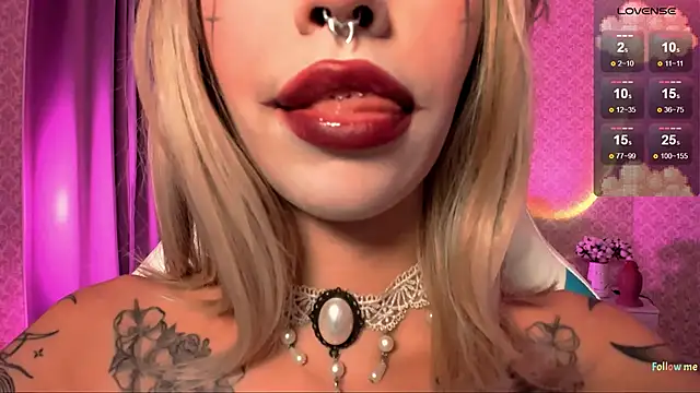 LeylaNoiry online show from 12, 10, 2025